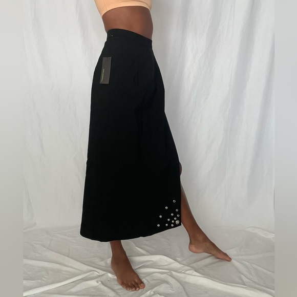 Local designer grommet jacket and skirt set - Picture 7 of 13